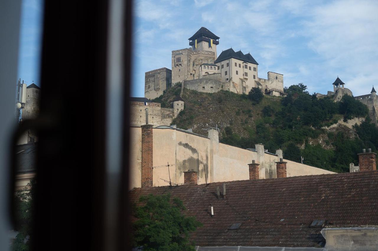 Penzion Deloris Trenčín Exterior foto