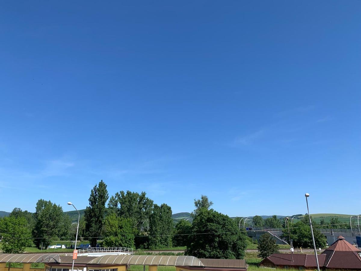Penzion Deloris Trenčín Exterior foto