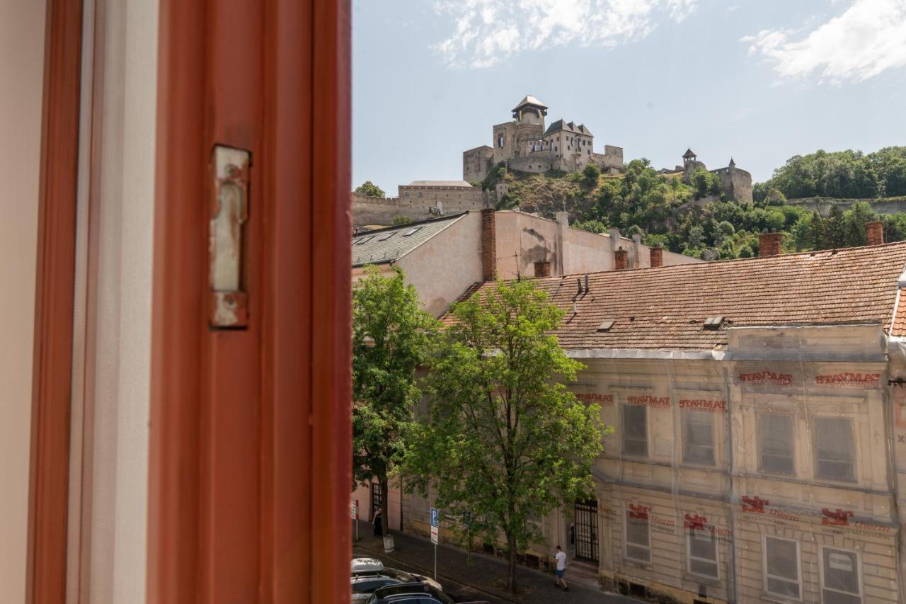 Penzion Deloris Trenčín Exterior foto